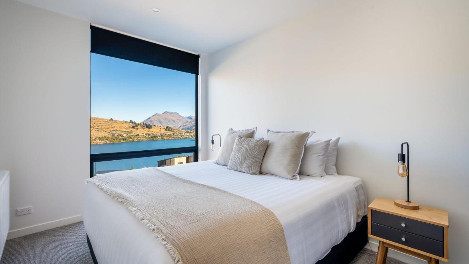 The Tiers- Hot Tub- Ac- Bbq- Free Parking Villa ควีนส์ทาวน์ ภายนอก รูปภาพ