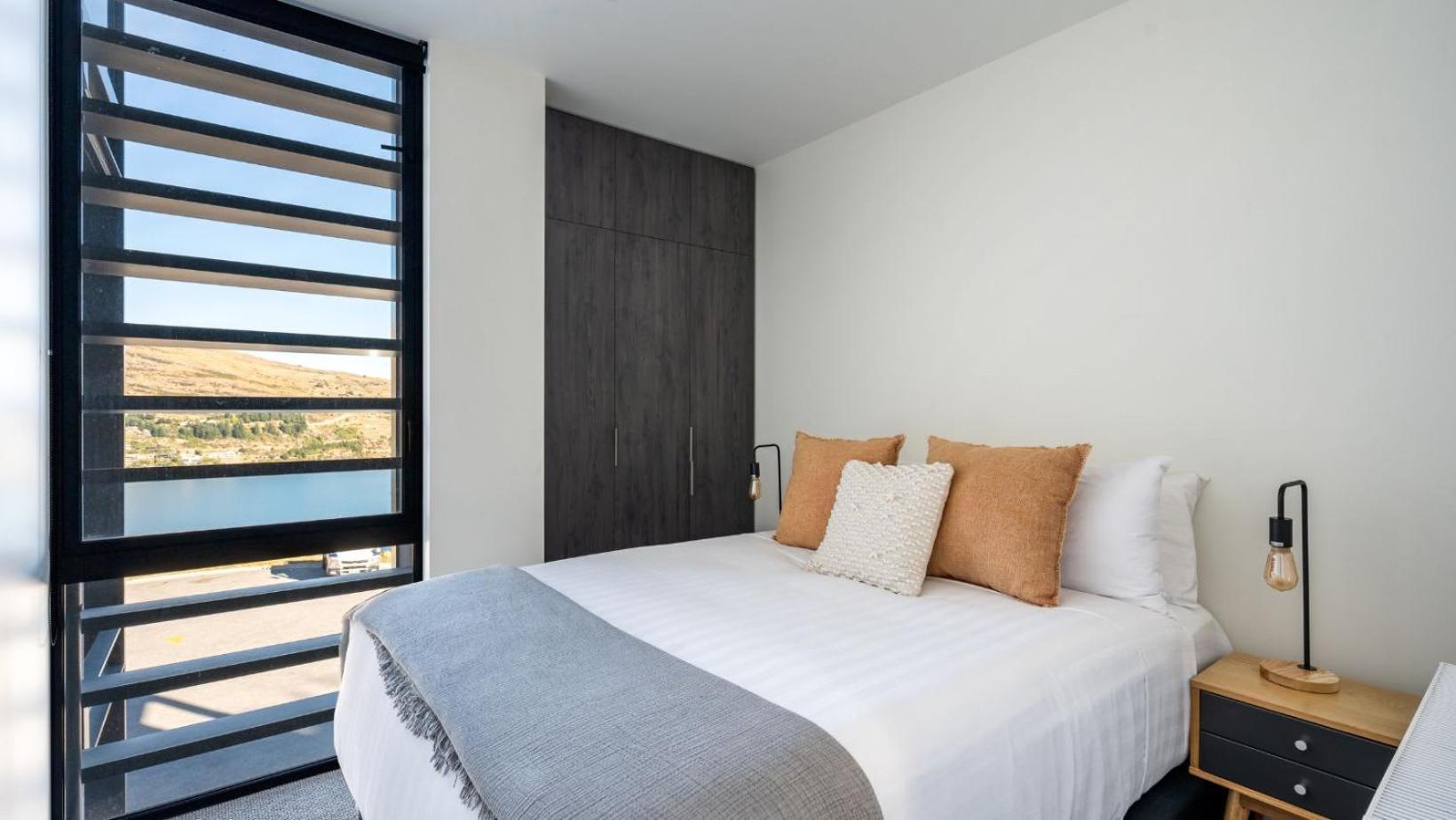 The Tiers- Hot Tub- Ac- Bbq- Free Parking Villa ควีนส์ทาวน์ ภายนอก รูปภาพ